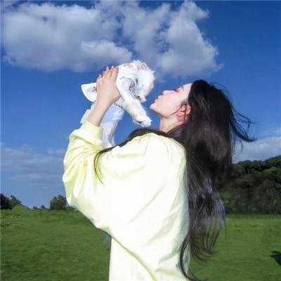 关于莉莉周的一切